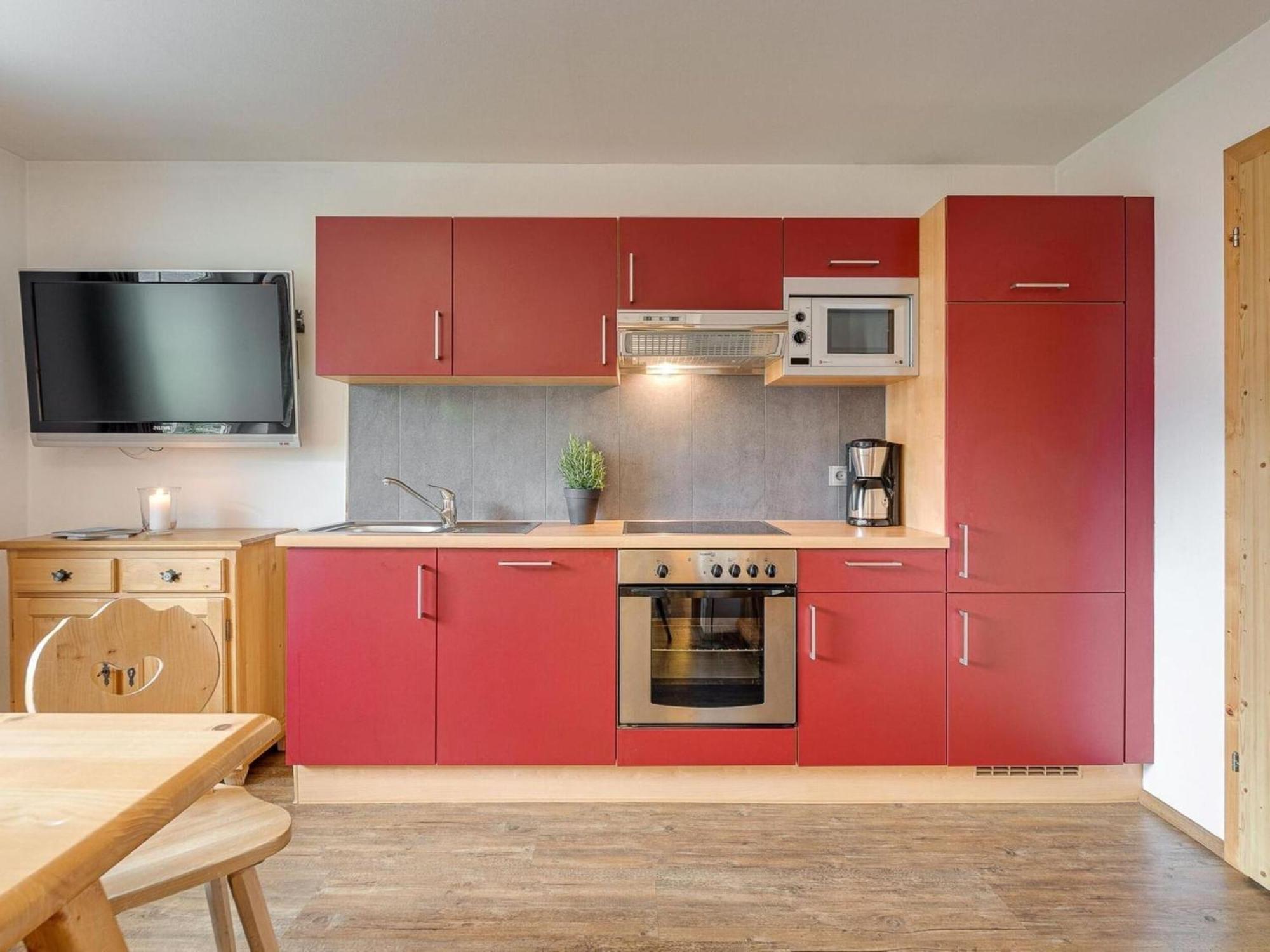 Apartment In Fuegen With A Garden Exterior foto